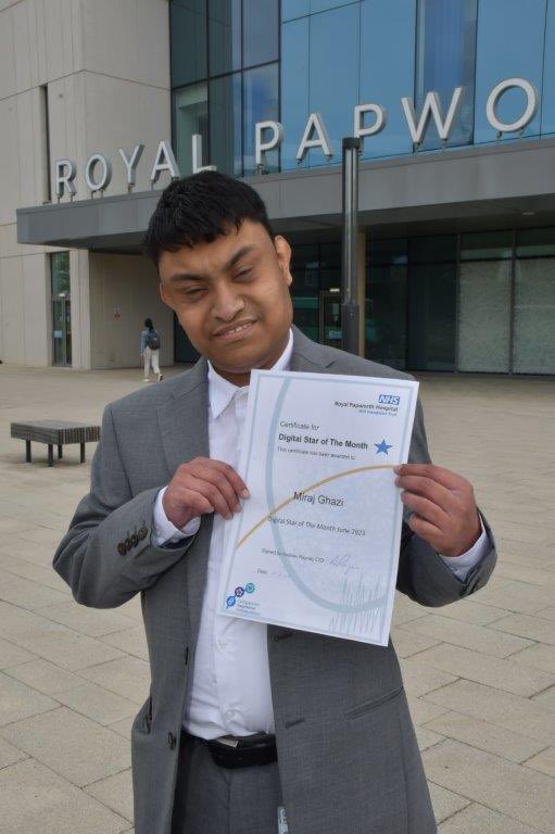 Andrew Raynes tweet media