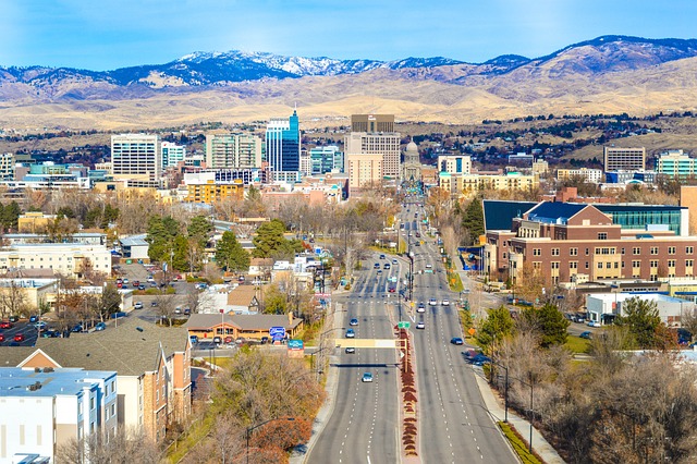 Thursday on KRBX, Radio Boise - 89.9/93.5 FM, Beth Markley talk with BoiseDev reporter Margaret Carmel about Boise's zoning code rewrite and what Boiseans can expect. 3 to 3:30 pm MST on Vital Idaho radioboise.org