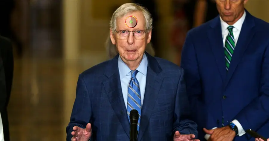 HardDriveMag's tweet photo. Malfunctioning Mitch McConnell Displays Notorious ‘Red Ring of Death’

https://t.co/DWEk3sA3Rl https://t.co/0p96pROx5e