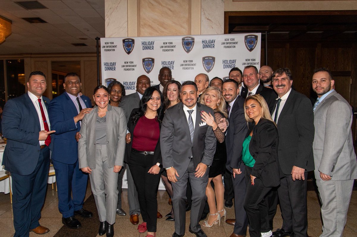 2022 Holiday Dinner <a href="/KeechantSewell/">Keechant Sewell</a>