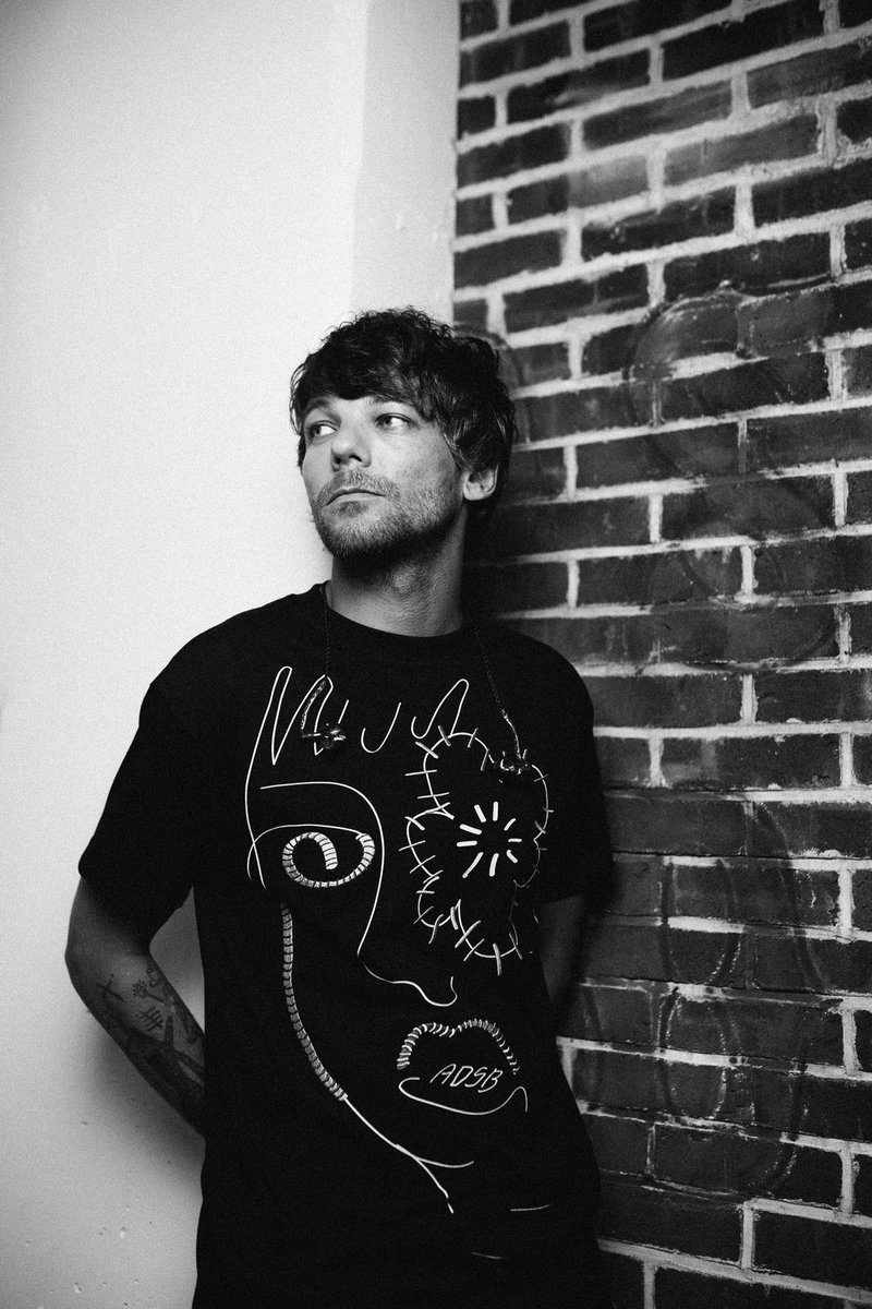 HogwartsLouis22's tweet photo. Just had the best convo with my dad about Louis! He finally understands why I'm obsessed. #LoveForLouis π π«Άπ https://t.co/SyKzuJgtgb