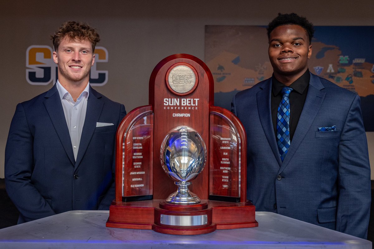 ULM_FB's tweet photo. 𝗢𝘂𝗿 𝗳𝗮𝘃𝗼𝗿𝗶𝘁𝗲 𝗽𝗶𝗰𝘀 𝗳𝗿𝗼𝗺 𝗦𝘂𝗻 𝗕𝗲𝗹𝘁 𝗖𝗼𝗻𝗳𝗲𝗿𝗲𝗻𝗰𝗲 𝗙𝗼𝗼𝘁𝗯𝗮𝗹𝗹 𝗠𝗲𝗱𝗶𝗮 𝗗𝗮𝘆
📷 @CoachTHundley 
#TheBestIsOnTheBayou #SunBeltFB https://t.co/7mzMY3izfW