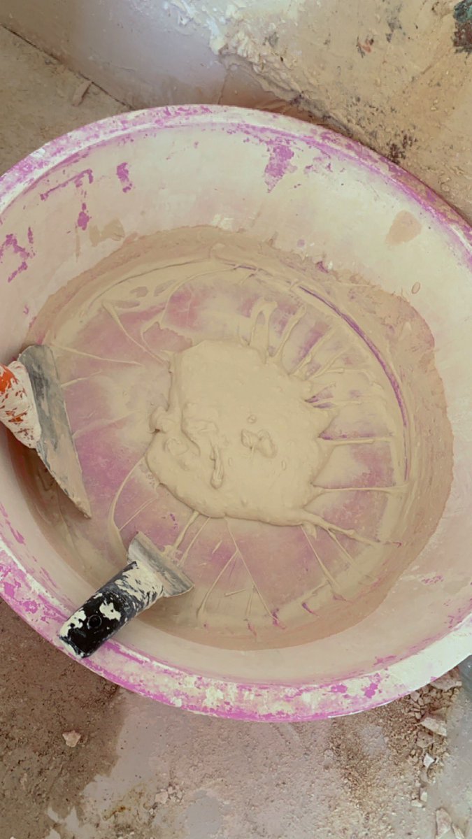 Buse19193388's tweet photo. Pembe giyinip Barbie ye giden kızlar için pembe leğende alçı karan kızları üzdünüz be ulan heyağt🥲 https://t.co/Dujv23Fz9a