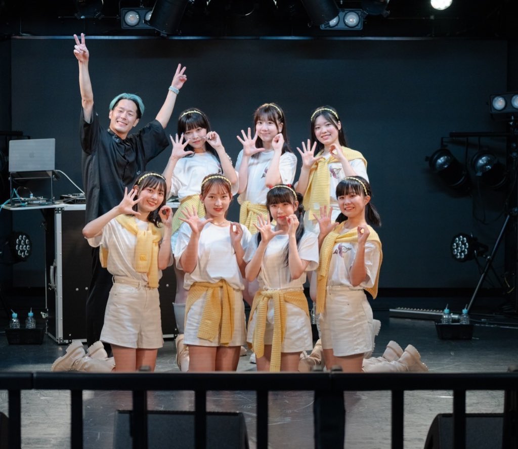 50ten_Switch's tweet photo. 「GOMATEN祭2023 ~Say Hello~」

ご来場いただき、
誠にありがとうございました✨✨

皆様の温かい声援と手拍子のおかげで
とてもアツいライブになりました❤️‍🔥

撮影可能タイムで撮っていただいたお写真や
ライブの感想は、
#GOMATEN祭2023 を添えて
是非投稿よろしくお願いいたします🫶🫶 https://t.co/HMGYUu9osu