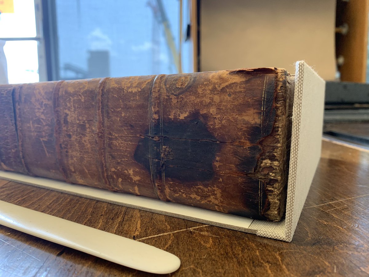 New boxes for old books ✨ #RBS2023 #rarebookschool #bookconservation #librarypreservation