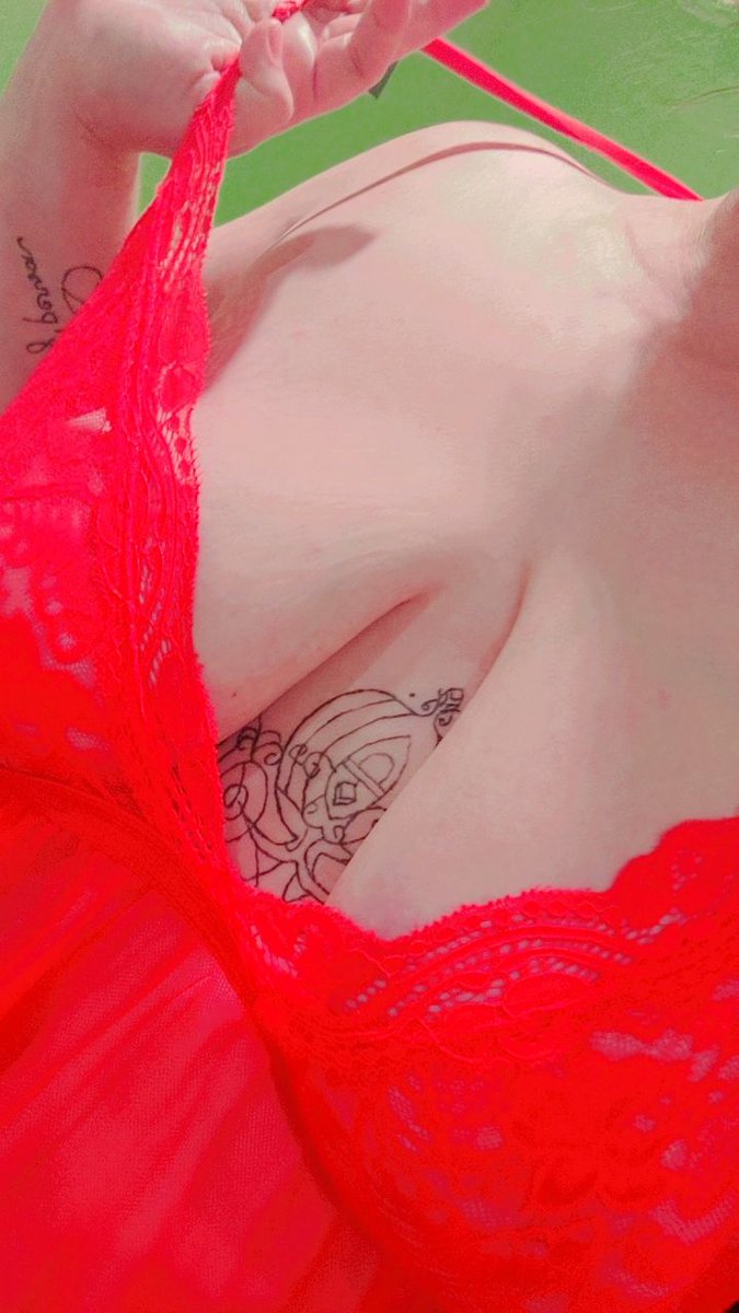goddessSun66434's tweet photo. Go help girl out I will help you out! 
More content add tonight ;)
https://t.co/1zgi2Hxv85

#onlyfans #onlyfansgirl #onlyfansbabe #OF #sellingcontents  #selling_content #adultcontent #bigtits #hornymen #freakymen #naked https://t.co/8xDayRkkYl