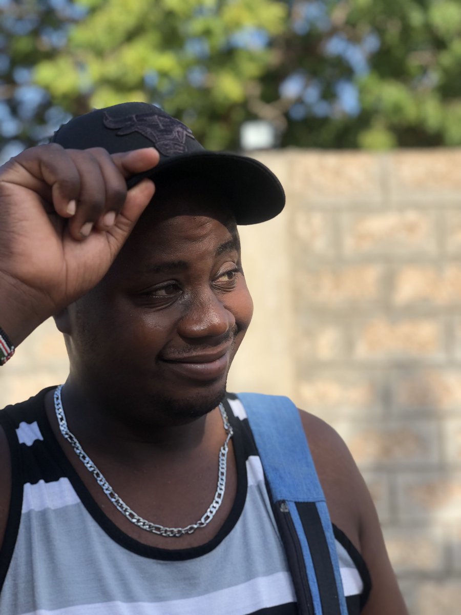 samirkidax's tweet photo. Hii heshima inafaa tupatiane kwa nani Wakati gani ..? https://t.co/qVAzuQ3hPq