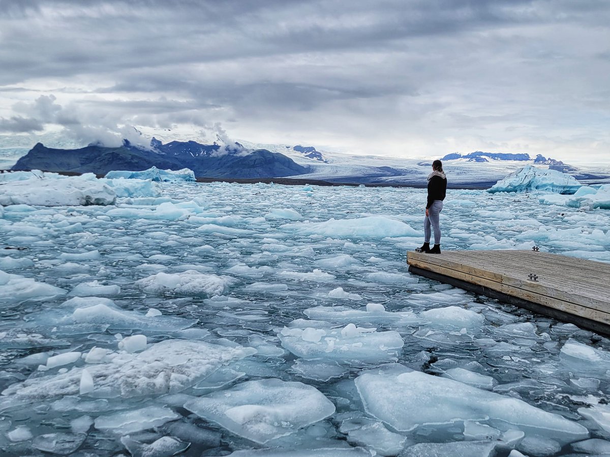 CitrusSchools's tweet image. #WhereAreYouWednesday
@CHSCanes Assistant Principal, Ms. Alyssa Mayer is staying cool in Iceland! She sent us these awesome moments from her amazing trip to Iceland. Thanks, Ms. Mayer! 
We hope all of our employees soak in the last bit of summer before school starts.😎