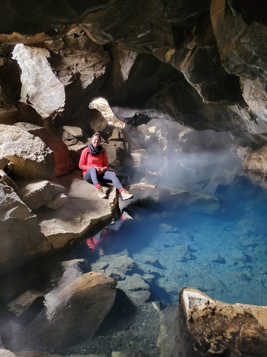 CitrusSchools's tweet image. #WhereAreYouWednesday
@CHSCanes Assistant Principal, Ms. Alyssa Mayer is staying cool in Iceland! She sent us these awesome moments from her amazing trip to Iceland. Thanks, Ms. Mayer! 
We hope all of our employees soak in the last bit of summer before school starts.😎