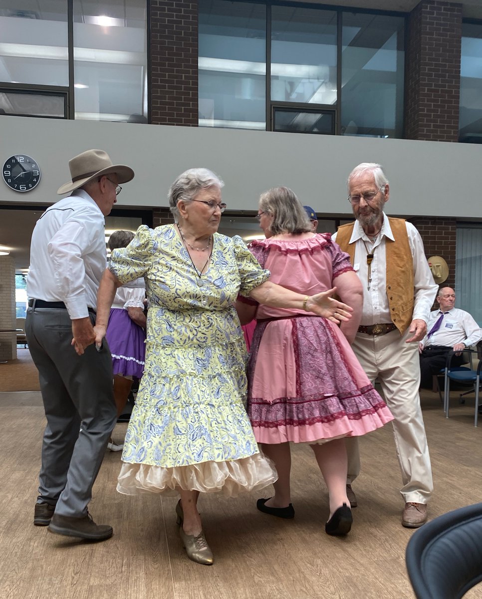 CanterburyYEG's tweet image. Now circle left, and do si do! Now ladies in and men sashay! What a treat to have these square dancers come to Canterbury! Having a live caller there to lead the dancers was amazing to watch! We loved seeing our residents take part in the square dancing #squaredancing #yegseniors