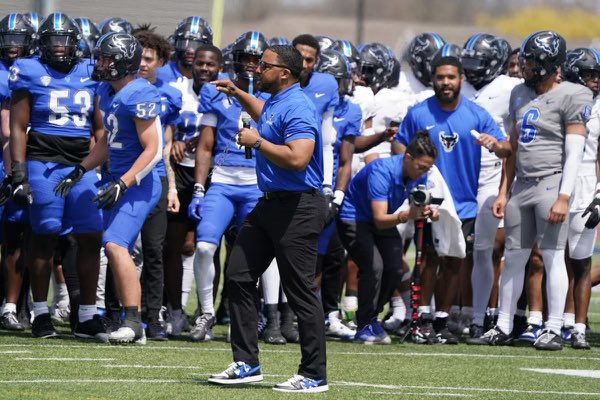 After a great camp, I’m happy to announce I have received my 3rd division I offer from @UBFootball . @Stansfield_Matt @CoachMoLinguist @CBASyrFootball @brucewill15 @RealCoachBruno1