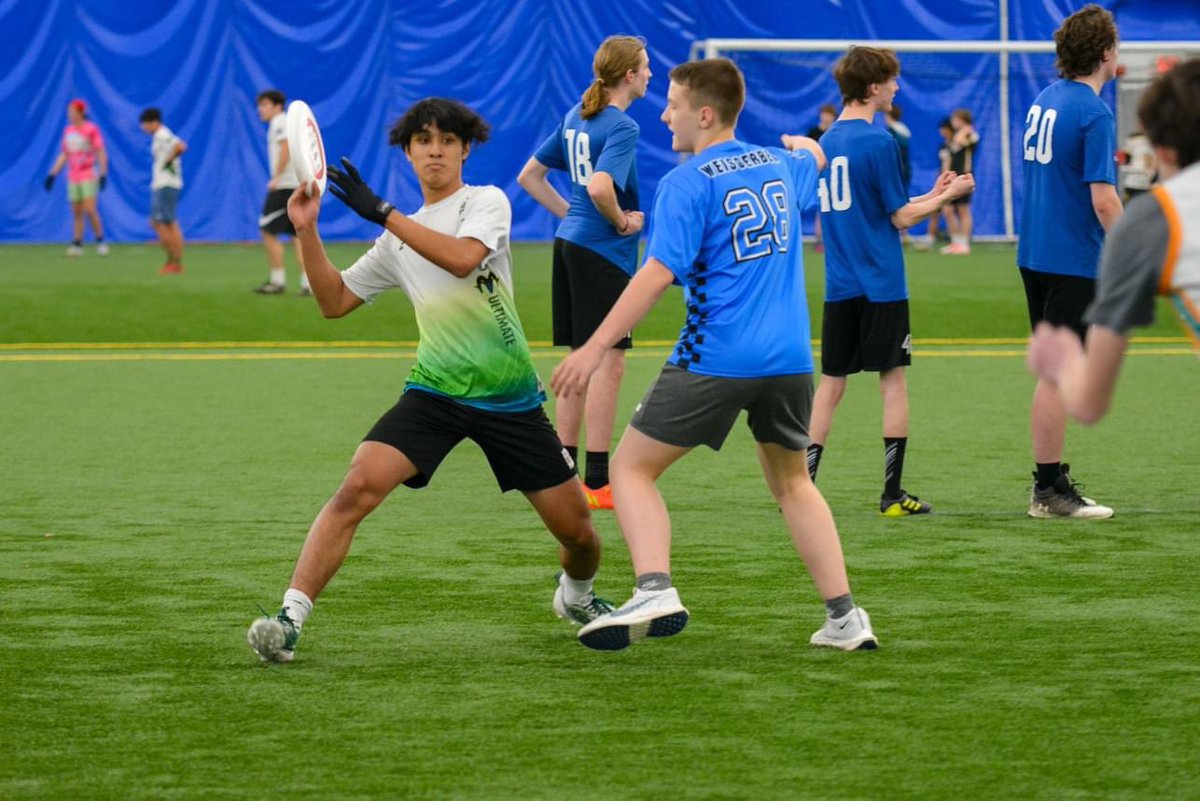 pghultimate's tweet photo. Delayed release! @pghHSultimate Winter League photos from February 🥏🗓️❄️ https://t.co/a0NUeSbQMs