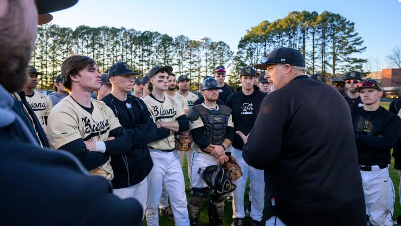 🏆🎓 .<a href="/Harding_Base/">Harding Baseball</a> does it AGAIN! For the eighth season in a row, they've earned the American Baseball Coaches Association Team Academic Excellence Award!

hardingsports.com/news/2023/7/26…

#GoBisons