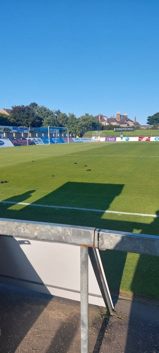Peterhead v spartans.2-1 win for spartans dam cold mind