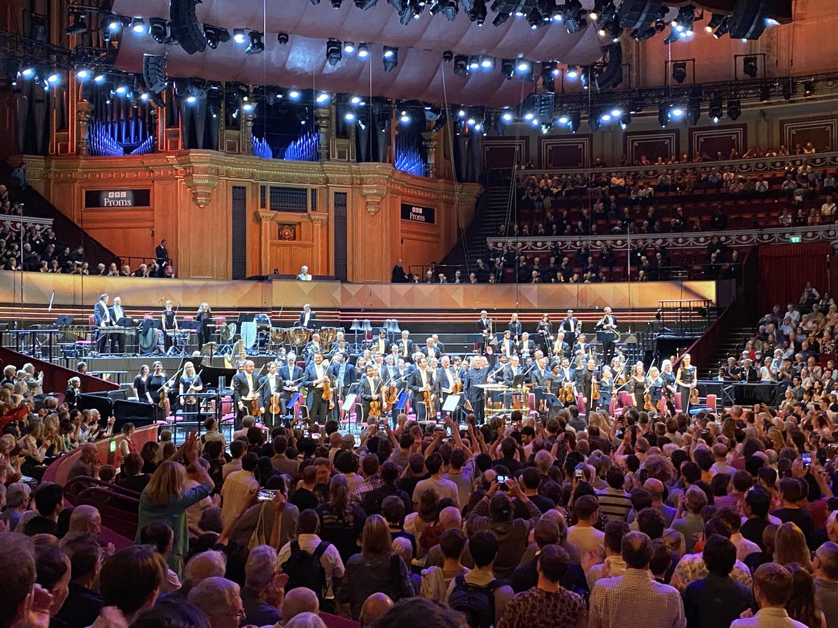 Packed hall tonight for ⁦<a href="/the_halle/">The Hallé</a>⁩ and Sir Mark. Such a powerful programme - The Bells was a treat (I did 😭 - kudos to ⁦<a href="/mattconducts/">Matthew Hamilton</a>⁩ for razor sharp choir prep) and powerful Shostakovich 5, such a huge, full sound. Ahhh. <a href="/bbcproms/">BBC Proms</a>⁩