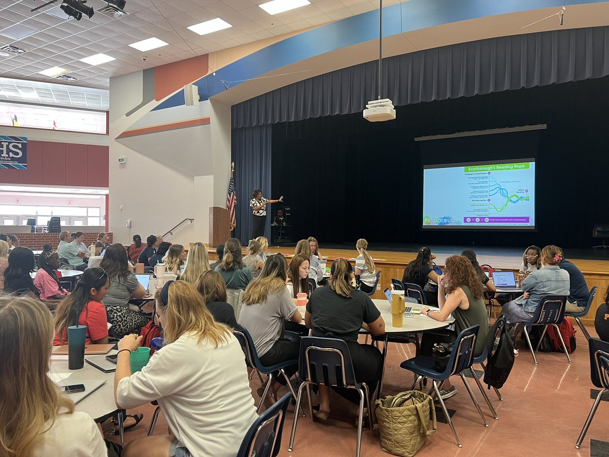 Katie Carroll tweet media