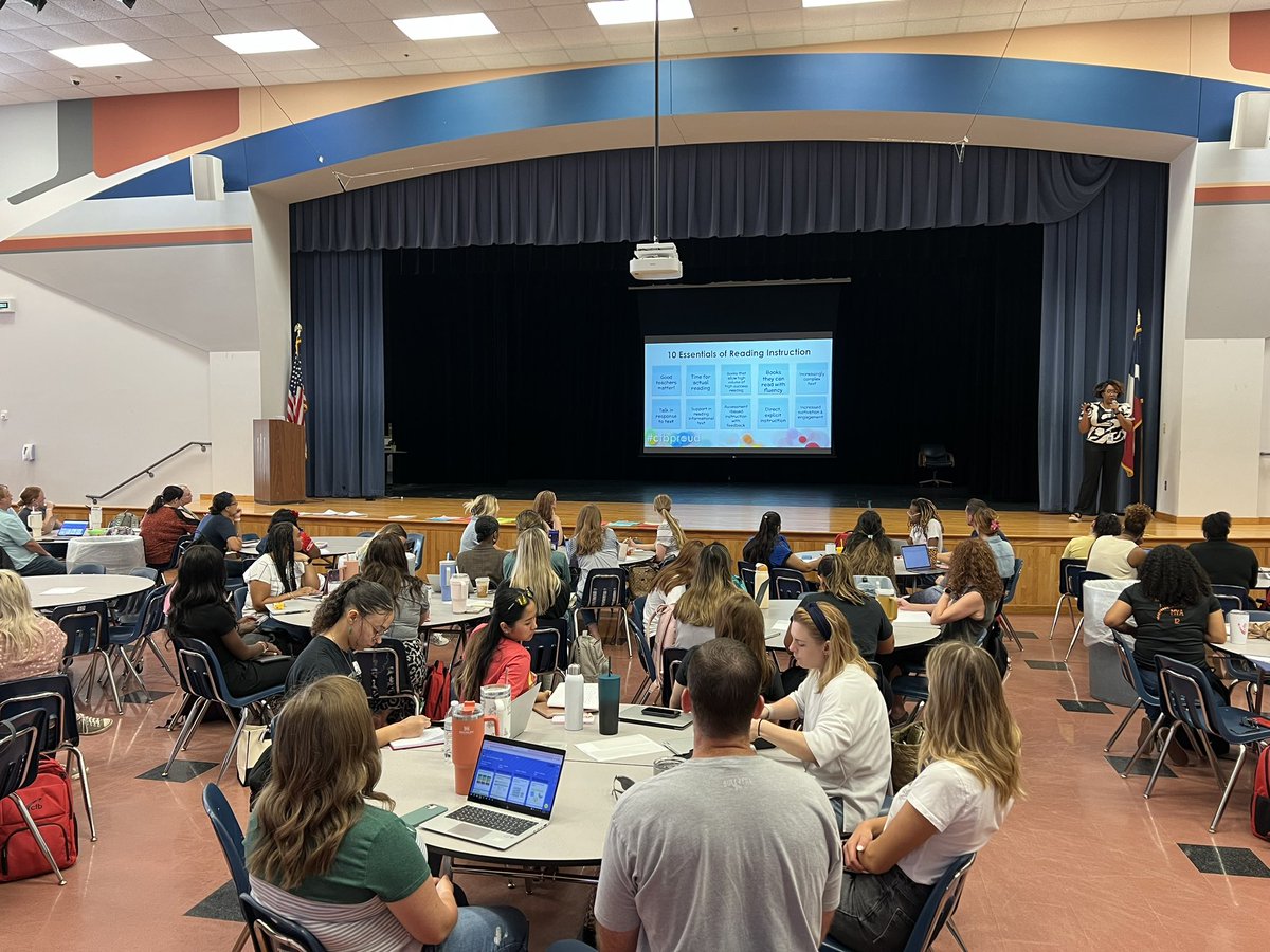 Katie Carroll tweet media