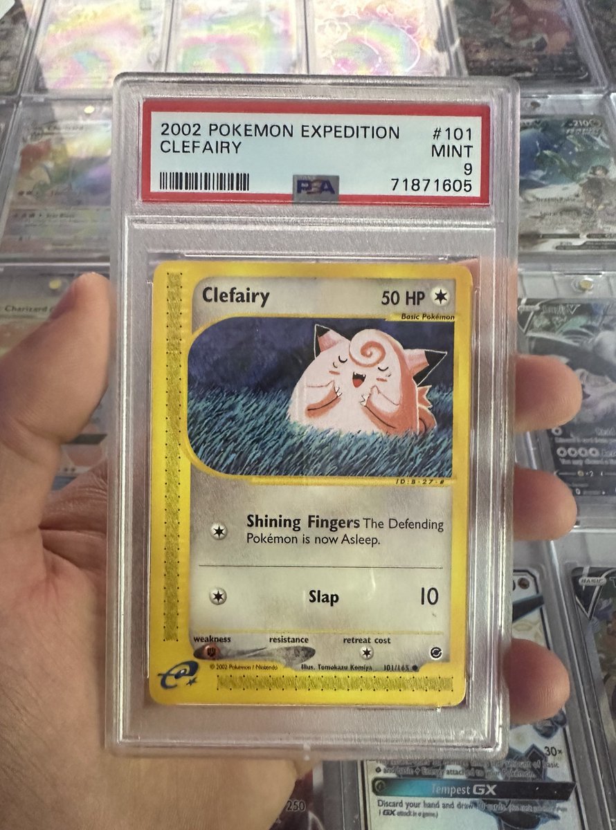 🔥 NEW GIVEAWAY 🔥 

To ENTER 
✅ FOLLOW this account
✅ RETWEET this post
✅ FOLLOW PackFlipps on Twitch

ENDS IN 48 HOURS 

PSA 9 EXPEDITION CLEFAIRY
