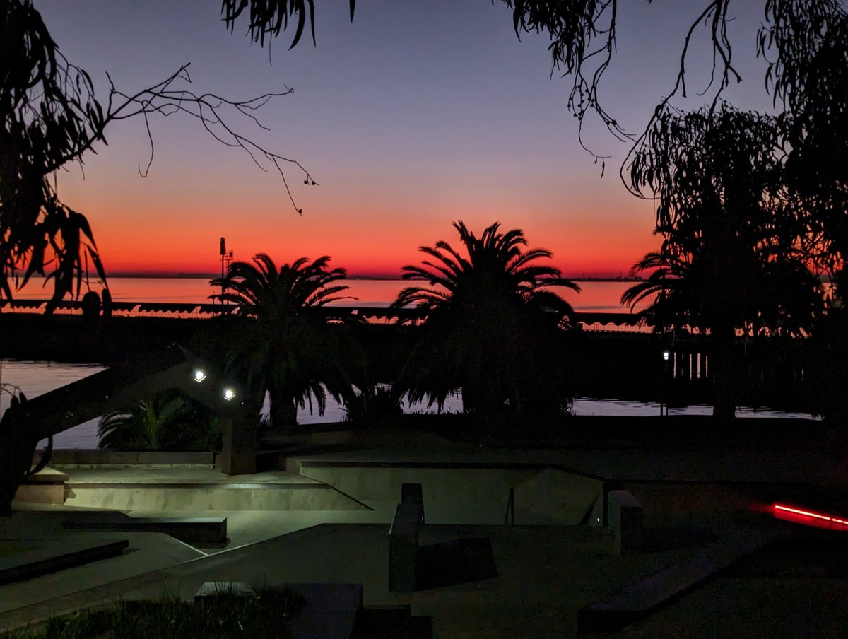 Karen Dwyer tweet media