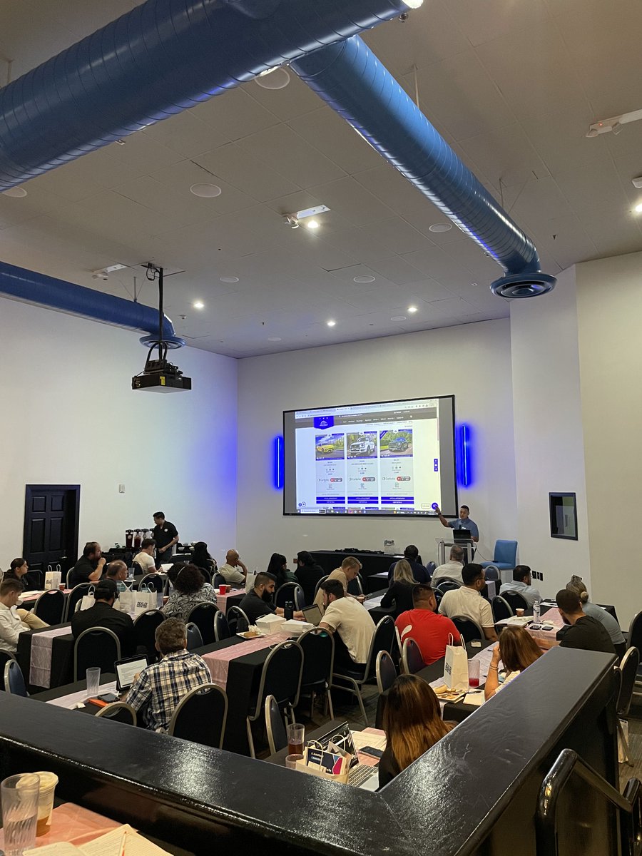 DealerCenter's tweet image. Had a great time at our Los Angeles, Workshop! 🎉

Thanks to our sponsors, @WestlakeFS, @WesternFunding, Westlake Flooring, and @AutoSweetSocial.

And thanks to all the dealers who stopped by. We hope to see you at our next event in Chicago, IL, on August 28th!

#workshops2023