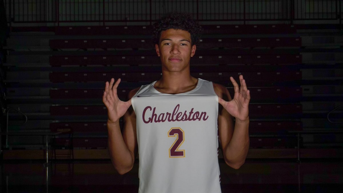 Blessed to receive an offer from the University of Charleston! Thank you to the staff for also having my family and I out on a visit! @DwaineOsborne @micka_stout @CoachMaxBent @UCWV_MBB