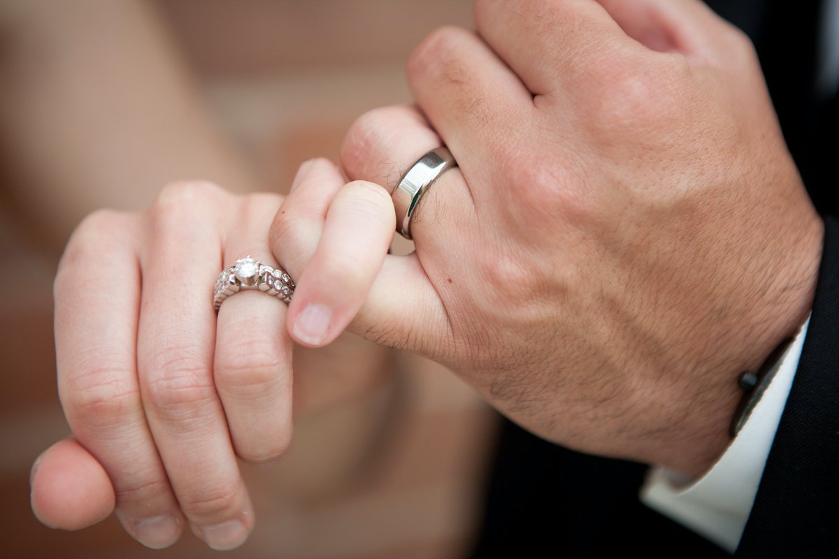 tungstenringsco's tweet photo. Whether you've just started wearing an engagement or wedding ring set, or want to change things up, here are a few different ways to wear your rings.

https://t.co/PSMJGXceZV https://t.co/KMAHTMcngk