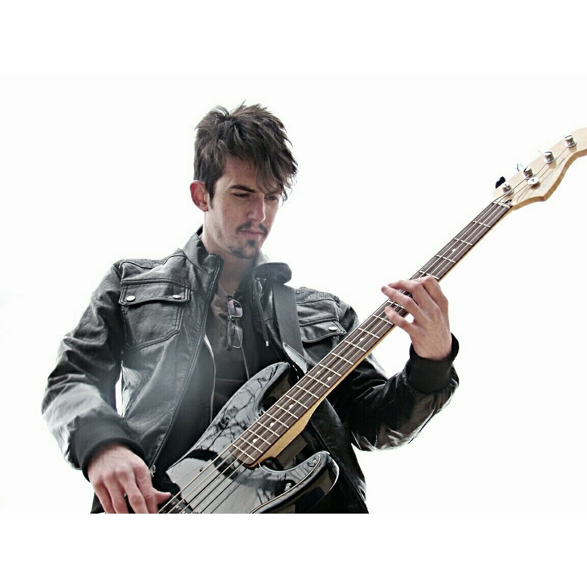 leviwesleyallen's tweet photo. #Bass #bassguitar #musician #musicians #America #American #CCM #ofreedom #amazinggrace #itsmelord #nellygray #kumbaya #gotellitonthemountain #dolord #poorrosy #osinnerman #allmytrials https://t.co/Op5JD8vEOg