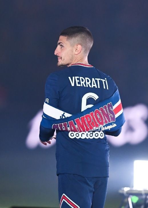 MandiiineM's tweet photo. Le football qu’on aime 🦉🇮🇹 #verratti https://t.co/UQo5kp8SKT