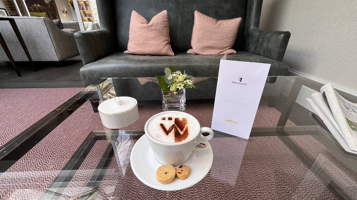 iamguyn's tweet image. I’ve seen the best in the world play on this course at the @BMWPGA and had a chance to play it myself today. Loved it. Awesome course and clubhouse. Great experience.