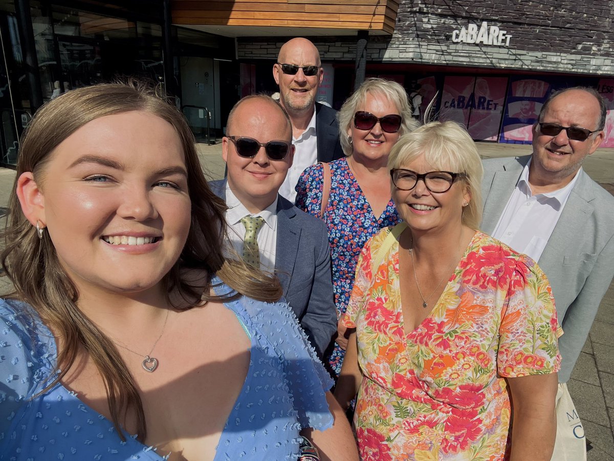 Cerys Hughes tweet media