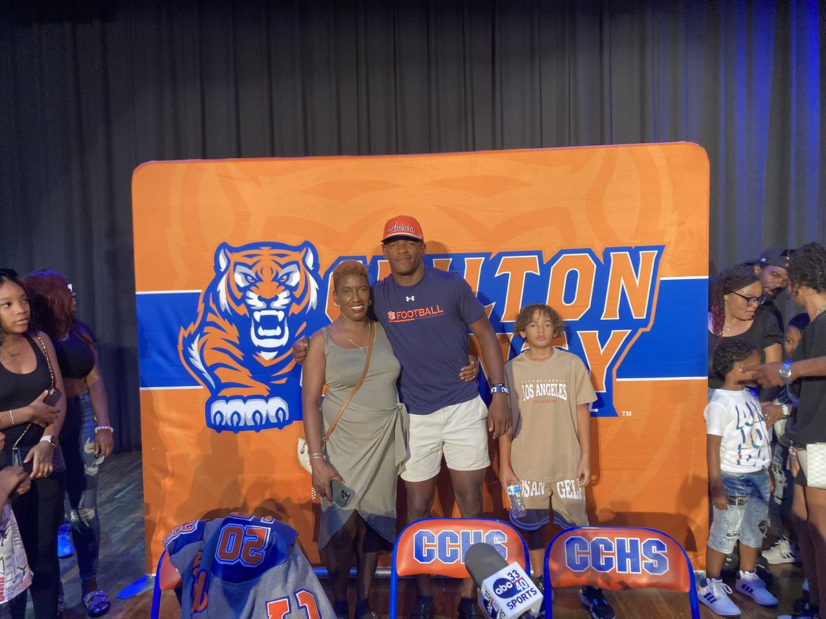 WDE 🦅 ALL THE BABY