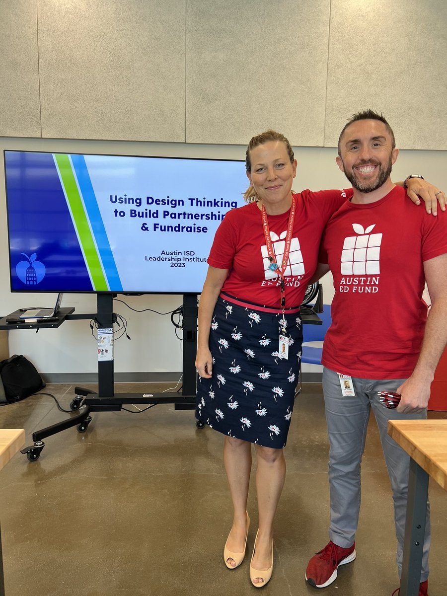 ChristianatAISD's tweet photo. Look who I ran into at #AISDLevelUp23 #LI23? #WeAreAISD #OIDatAISD https://t.co/c7Be7SseLi