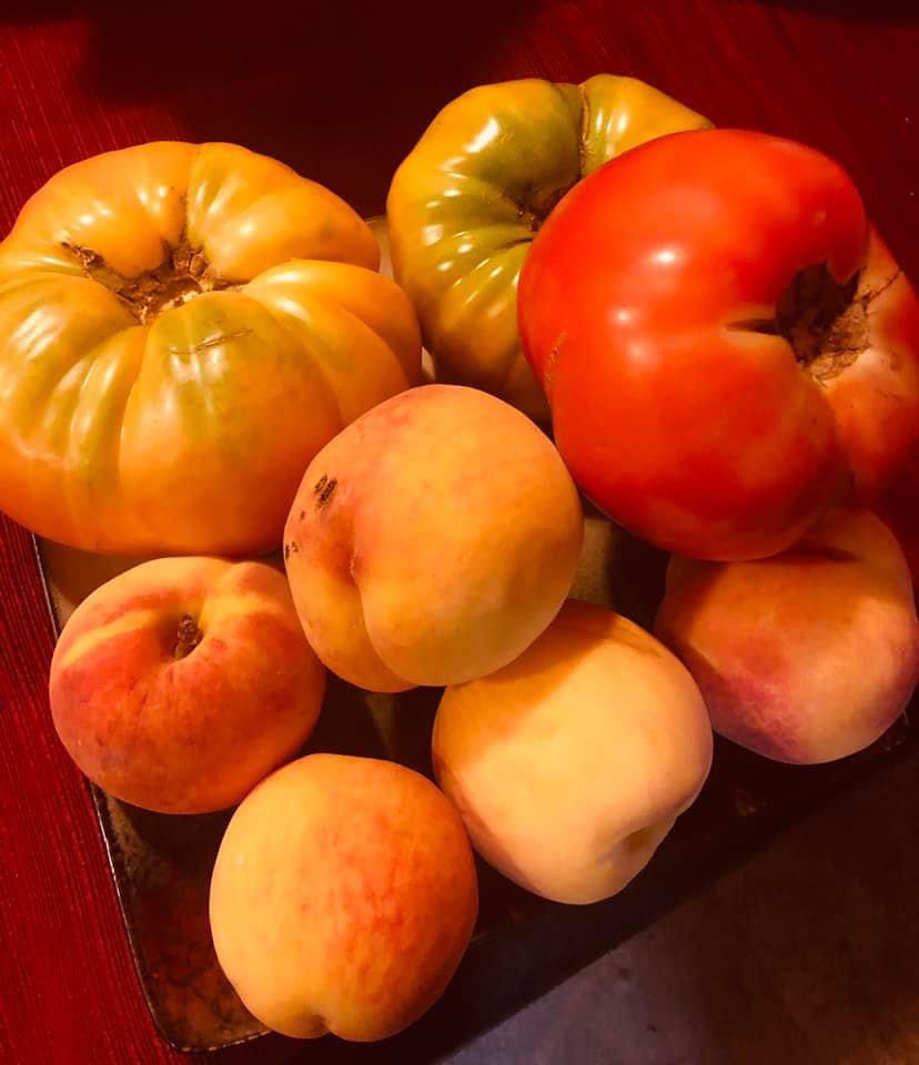 thedutchwitch's tweet photo. Farmer’s Market Haul today 😋
#SupportLocal #SupportSmallBusinesses
#MomandPops https://t.co/B8FtmypXnA