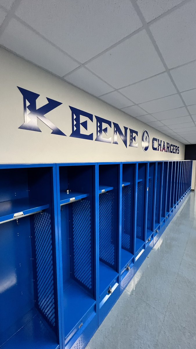 sidesignprint's tweet photo. Sneak peak of this weekβs project in Keene, Texas!
β‘οΈ @KeeneAthletics β‘οΈ Didnβt Settle for Plain!
#smsports #SIDesign #DontSettleForPlain
https://t.co/67FcsID3Oj https://t.co/k6VewBA1sJ
