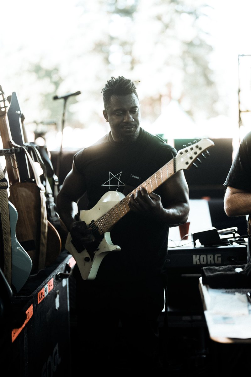 RickyHCD's tweet image. Some AAL