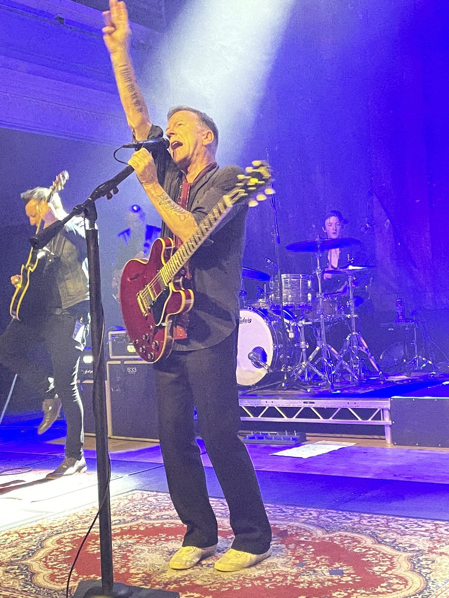 Another fantastic gig 🤠💃🏼🥃 Thank you so much @RealKiefer and band ❤️