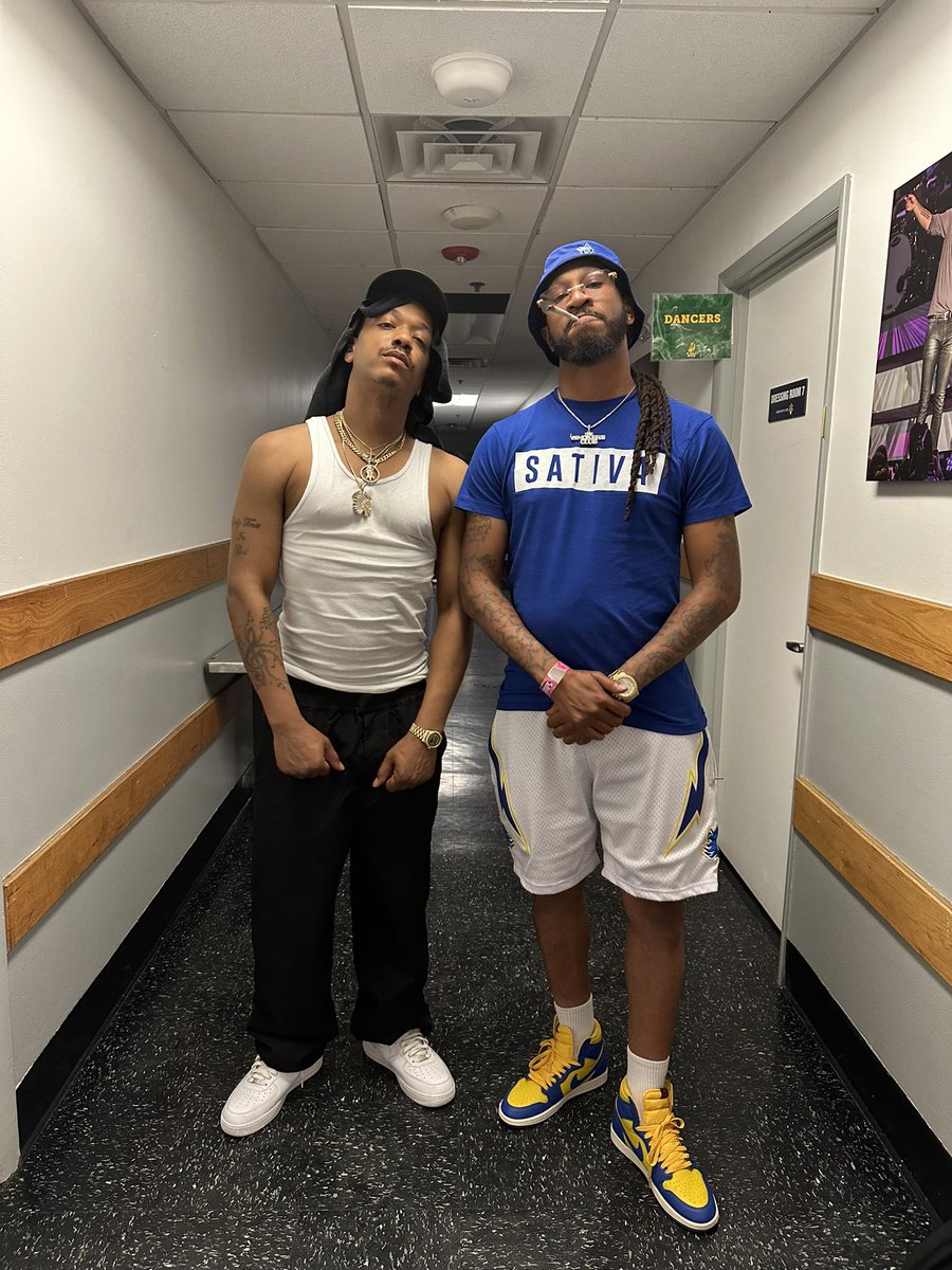 Backstage with <a href="/1500orNOTHIN/">1500 OR NOTHIN'</a>