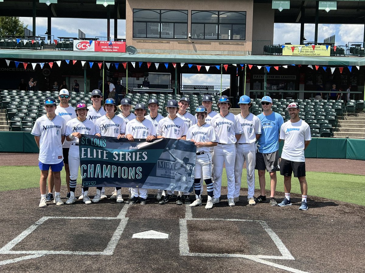 Blake Bell tweet media