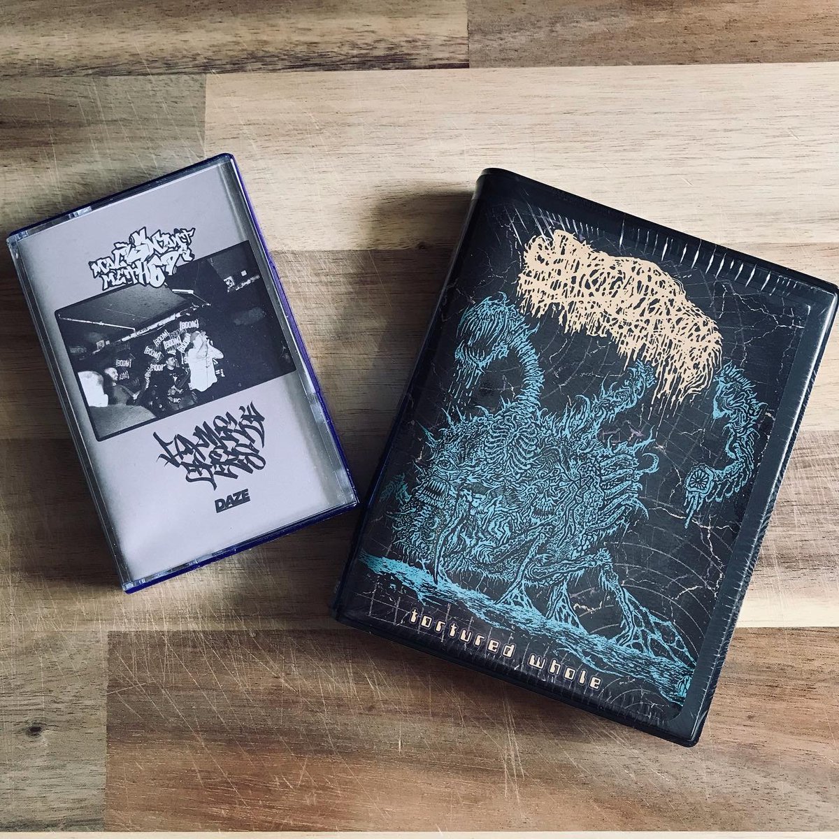 MeteorGem's tweet photo. ✨JULY CASSETTE ADDS✨
Dozens of new tapes have been added over the last few weeks. Grab around 8-10 and youll get free US shipping on your order if its $100 or more
#maggotstomp #thecomingstrife #dazehardcore #dazestyle #closedcaskeractivities #totaldissonanceworship #vendetta https://t.co/irGBDwJzZK