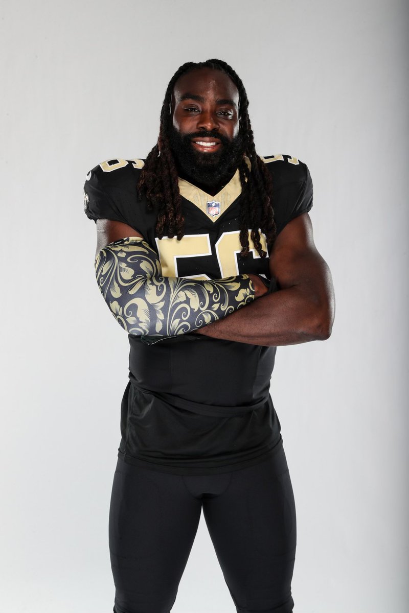 demario__davis's tweet photo. Chapter 1️⃣2️⃣⚜️ #WHODAT https://t.co/DT49JL2s3Q