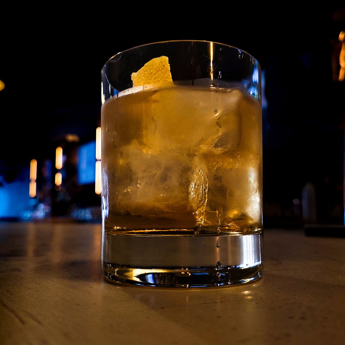 BadHabitChicago's tweet photo. Cool Down and Cocktail Up 🥃 We've Got the AC Cranked and Cocktails Flowing ✨ Let Your Bad Habits Shine! https://t.co/HZ7sANbGUC
