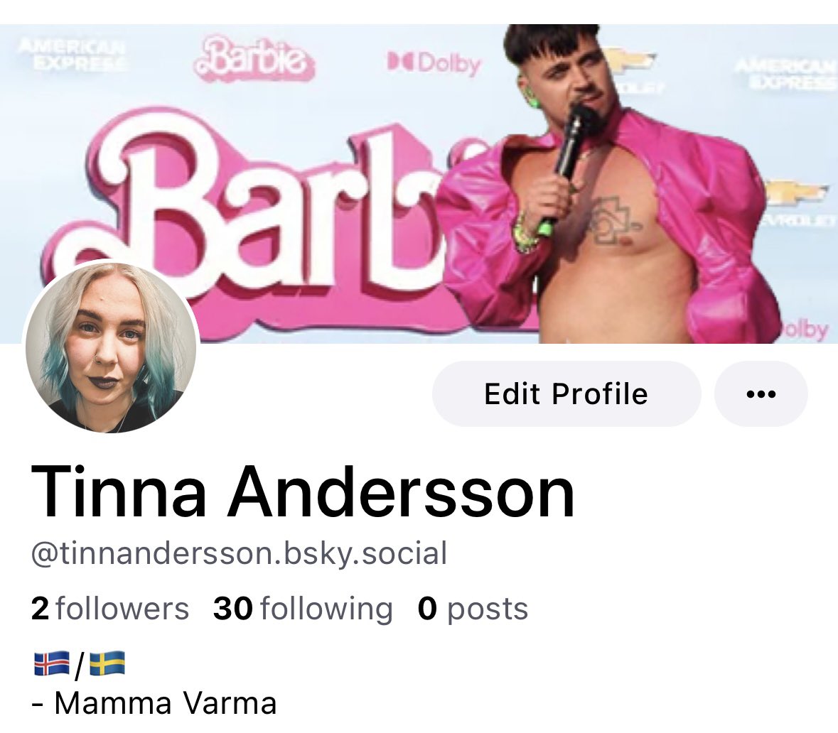 Komin hér. Er búin að followa nokkra sem ég fann.
Vííí🥳