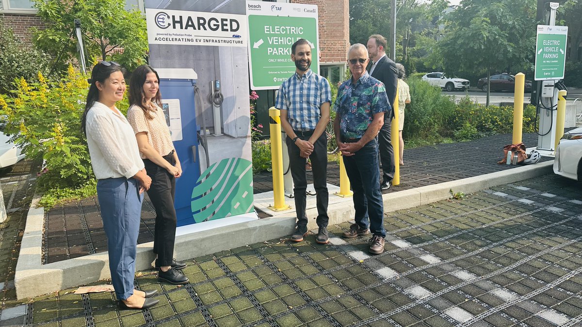 PollutionProbe's tweet photo. Exciting news! Pollution Probe's CHARGED program, supported by @NRCan's ZEVIP funding, is expanding EV charging stations across Canada! Let's drive towards a greener future together. Learn more: https://t.co/gvmFBJW1Cb
#ElectricMobility #Sustainability #ZEVIP #PollutionProbe https://t.co/uUz05Ihpk1