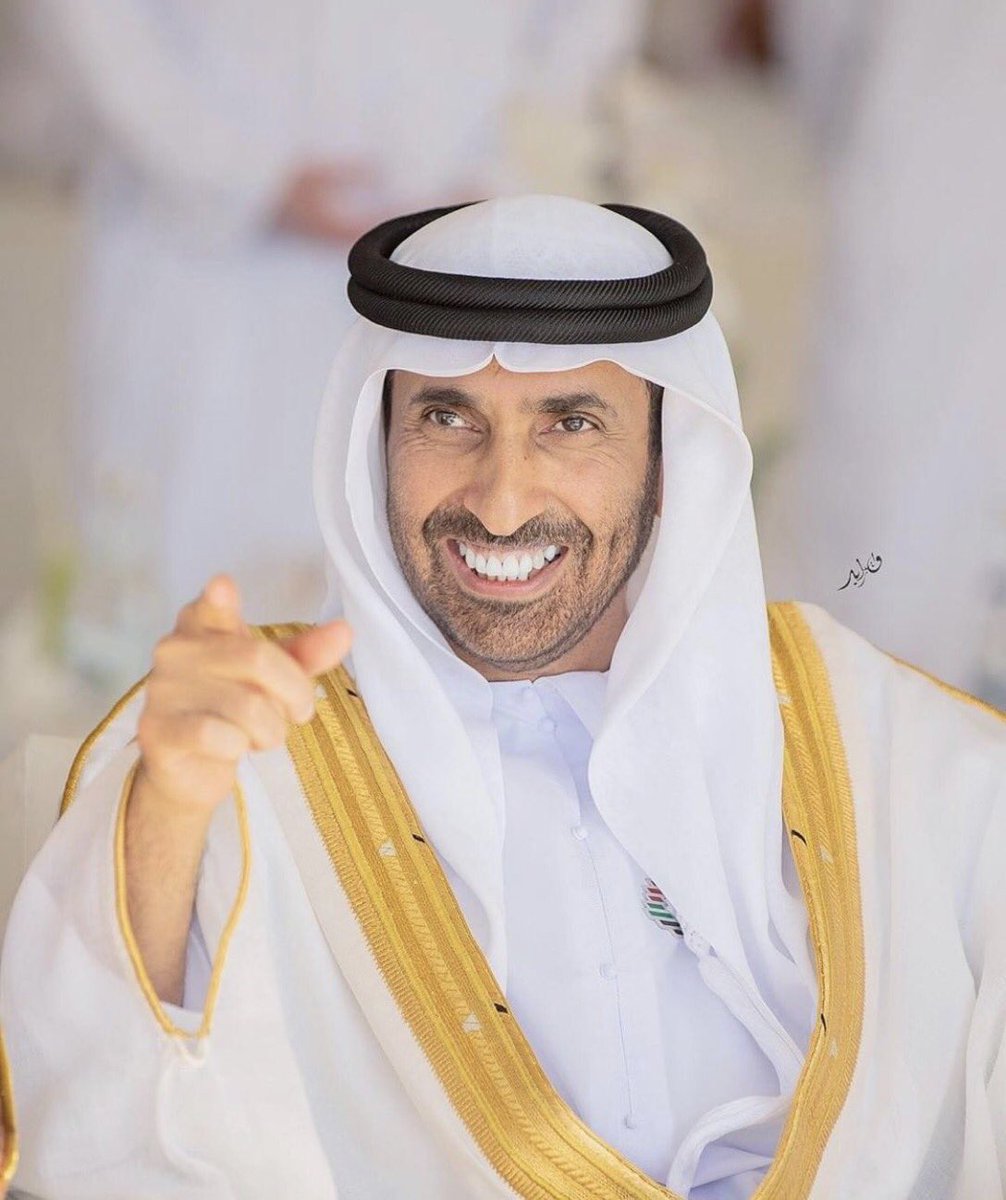 MohamedNajeeb_5's tweet photo. #سعيد_بن_زايد_في_ذمة_الله
رحمة الله عليك
لماذا  استعجلت الرحيلا؟
هل شدك الشوق لوالدك واخوانك فقررت اللحاق بهم؟
ام تعبت من ذلك المرض الخبيث فآثرت الراحة
مازلنا نذكر لحظات لنا كانت معك مازال هدير جماهير الوحدة تنشد باسمك يهز مسامعنا
مازال ديربي العين والوحدة يشتاق حضورك 
رحمك الله يا بوزايد وتقبلك في جنات النعيم
ستبقى ذكراك بالقلوب وسندعي لك بالرحمة بكرةً واصيلا
نم مرتاحاً  في قبرك ندعو الله ان يجعله روضة من رياض الجنة
إنا لله وإنا اليه راجعون