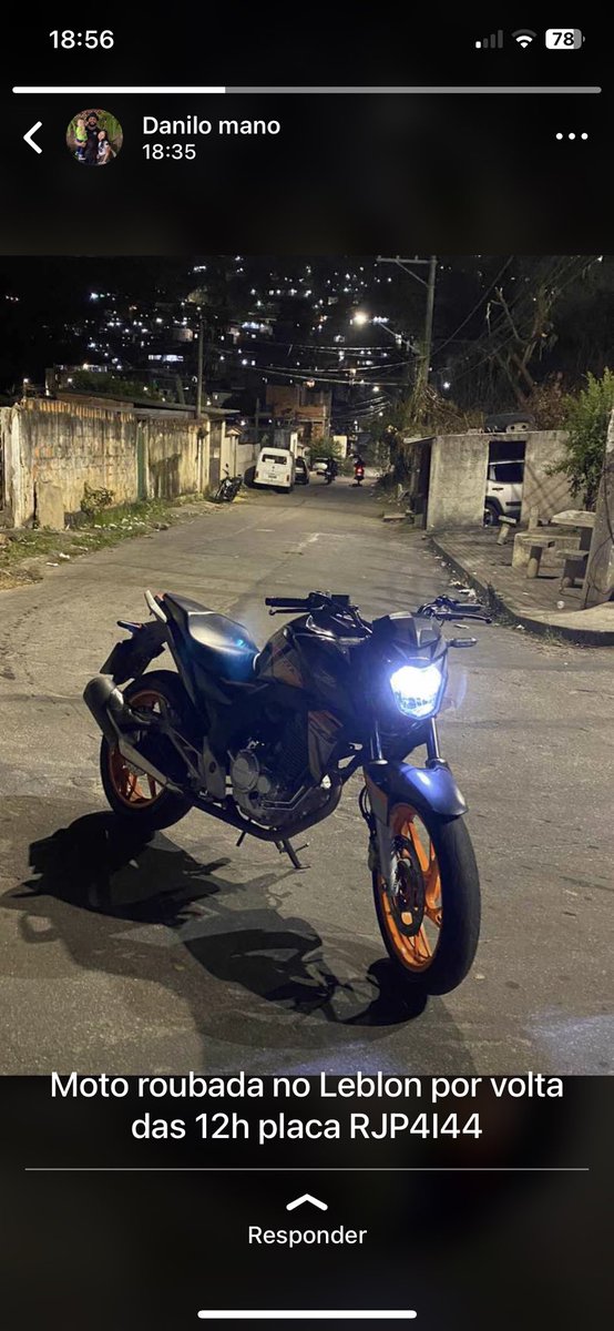 Caiobatrem's tweet photo. Coe rapaziada roubaram a moto do meu irmão hj por volta de 12h no Leblon isso aí tá mó covardia com trabalhador parceiro quem puder divulgar vai ajudar muito 😡😡 https://t.co/bntulMTgal