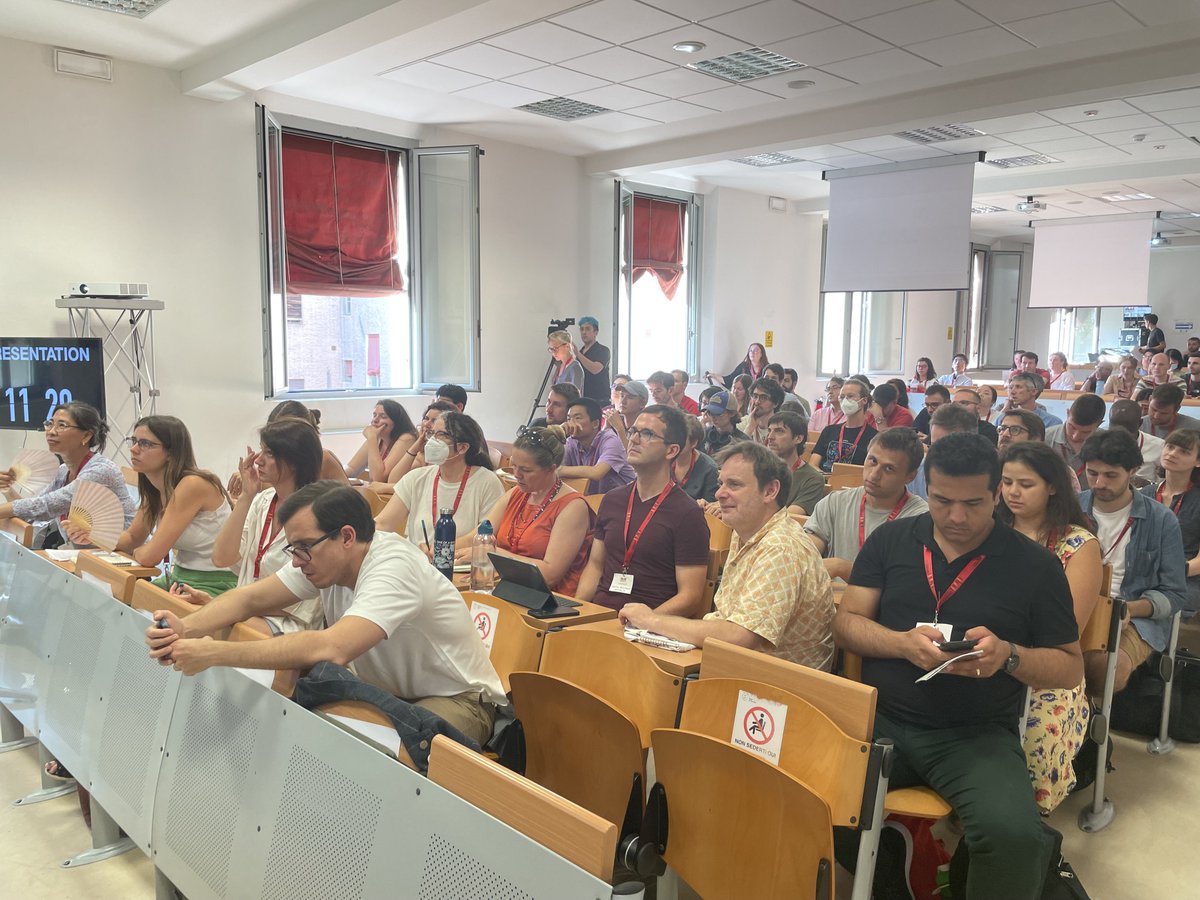 Benizao's tweet image. Successful session on HGT (or the origins of hopeful monsters) organised with @CheAndamMicro at #SMBE2023. Thanks again to our wonderful speakers: @goyoiraola @Lucy_Weinert Talia Karasov, Héloïse Muller &amp;amp; Fanny Mazzamurro!