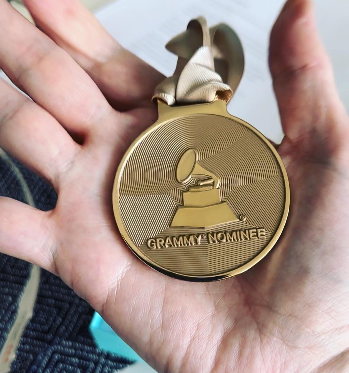 RandyRainbow's tweet image. Look what finally arrived! Thank you @RecordingAcad. #GoodMailDay #GrammyNominee 🩷🎶