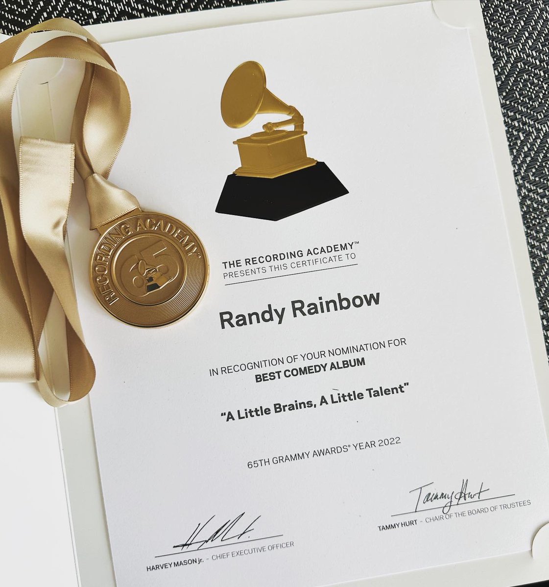 RandyRainbow's tweet image. Look what finally arrived! Thank you @RecordingAcad. #GoodMailDay #GrammyNominee 🩷🎶