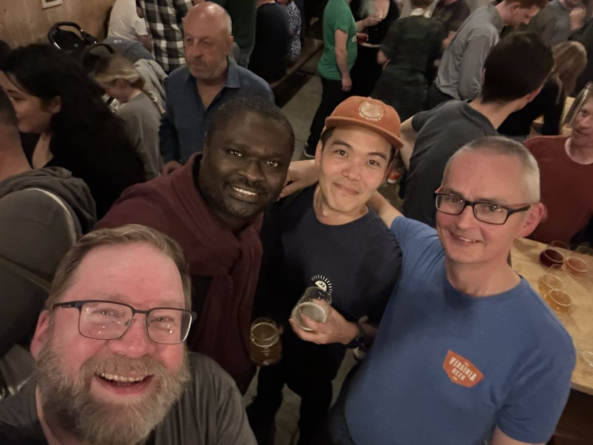 BeerPrimeUK's tweet image. Great evening at @thekernelarch7 for @tabamatu 50th birthday. Pics here with @staceyayeh Jun @snowmoonbrew  @moleseybrewer_ @mars_1871 and Andy. So many others there tonight too - @MarkCTranter @Brother_Alfred @BeerOClockShow @mjpo007 @richtaylor1608 @ClaireMBullen @DBMikeCJ
