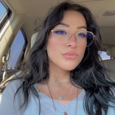 karebear1434's tweet photo. #NewProfilePic https://t.co/nhe9rMtXYi